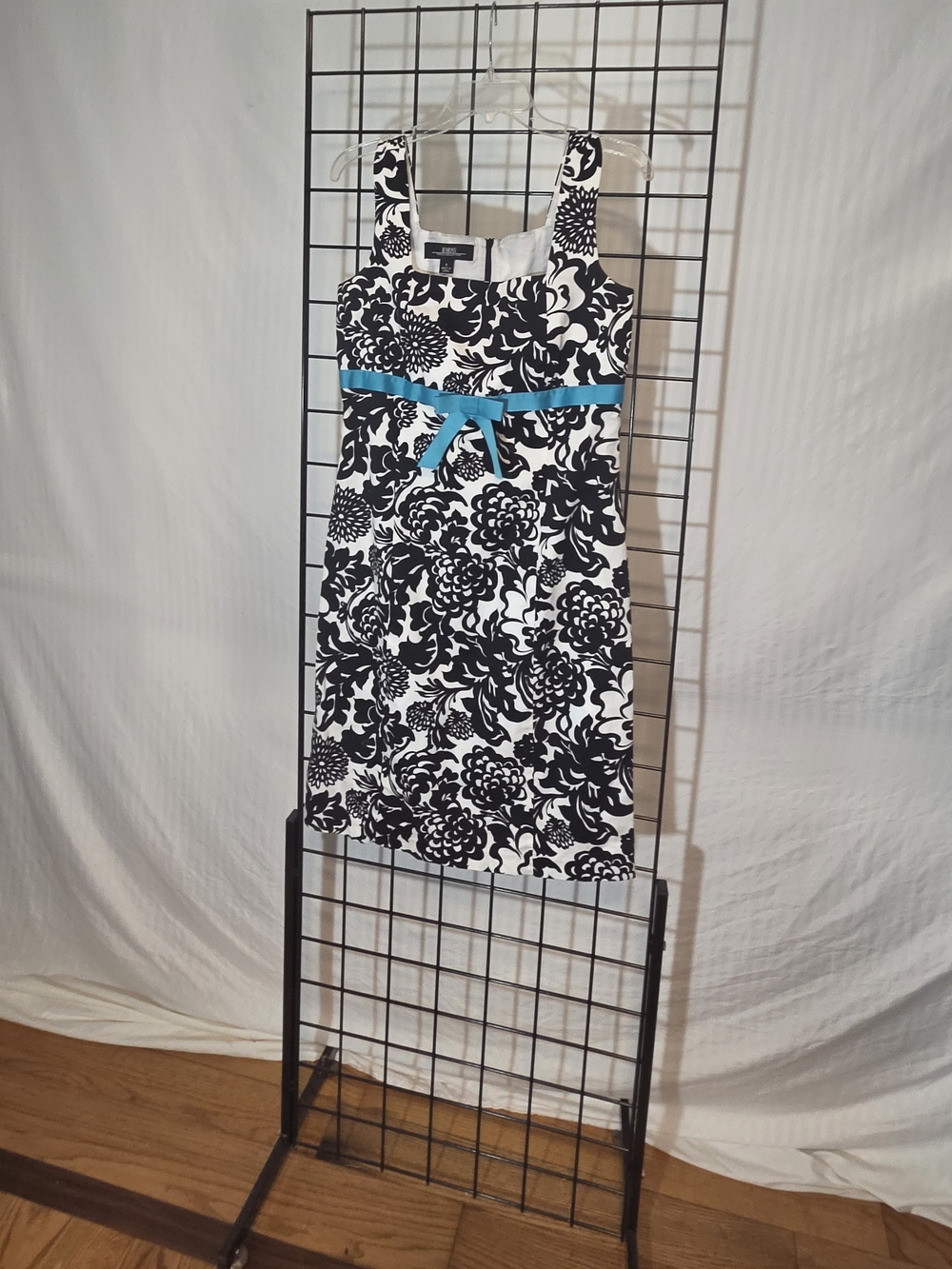Tailor B. Moss Black and White Floral Mini Dress with Turquoise Bow